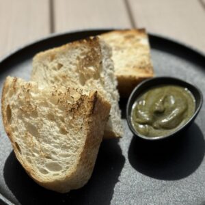 ЖАРЕНАЯ ЧИАБАТТА С МАСЛОМ НОРИ